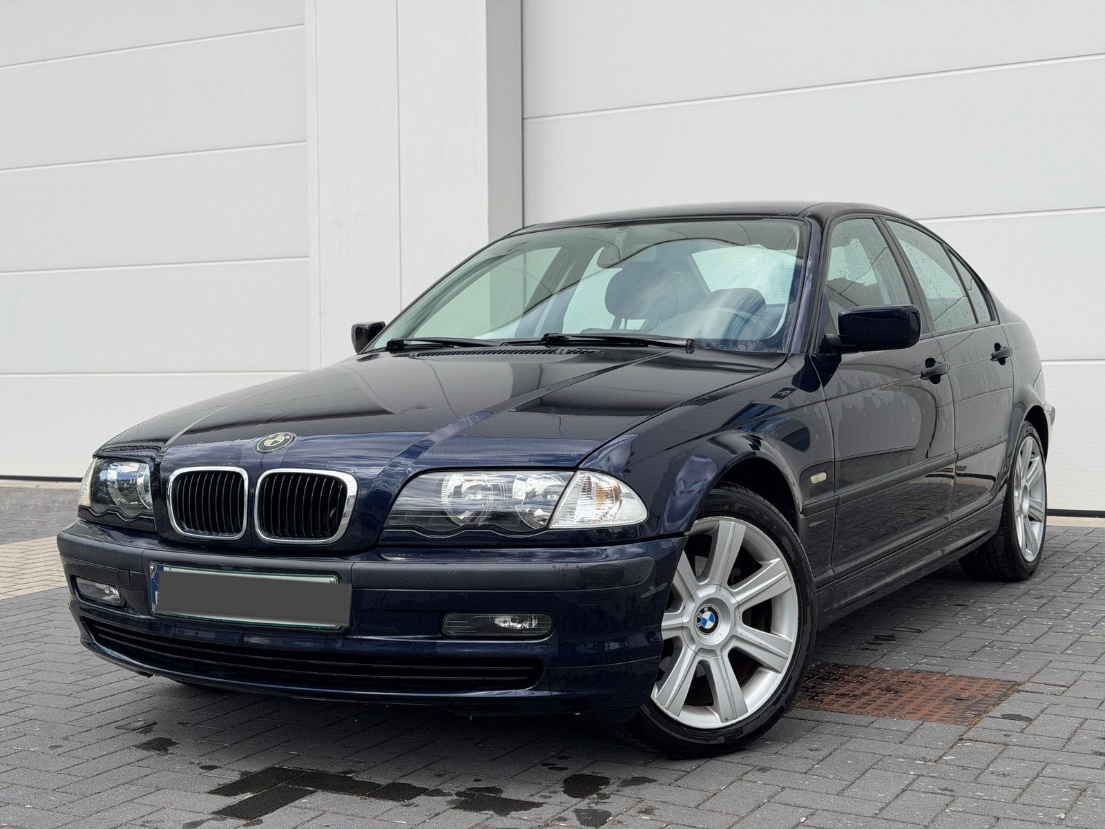 Bmw 318i Automaat airco slechts 110.000km, Auto's, BMW, Automaat, Bedrijf, Radio, Te koop