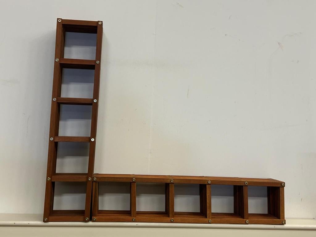 Compact houten rekje / wandbibliotheek – multifunctioneel, Ophalen, Gebruikt