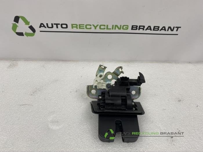 Mécanique de verrouillage hayon d'un Audi A3, -, 3 mois de garantie, Utilisé, -