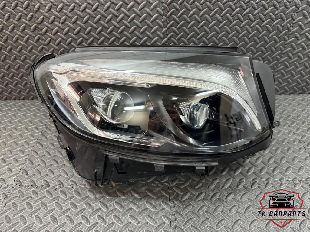 Mercedes glc w253 ils led lampe de poche droite a2539060401, Neuf, Mercedes-Benz AG, Mercedes-Benz, Mercedesstrasse 120
70372  Stuttgart, DE
