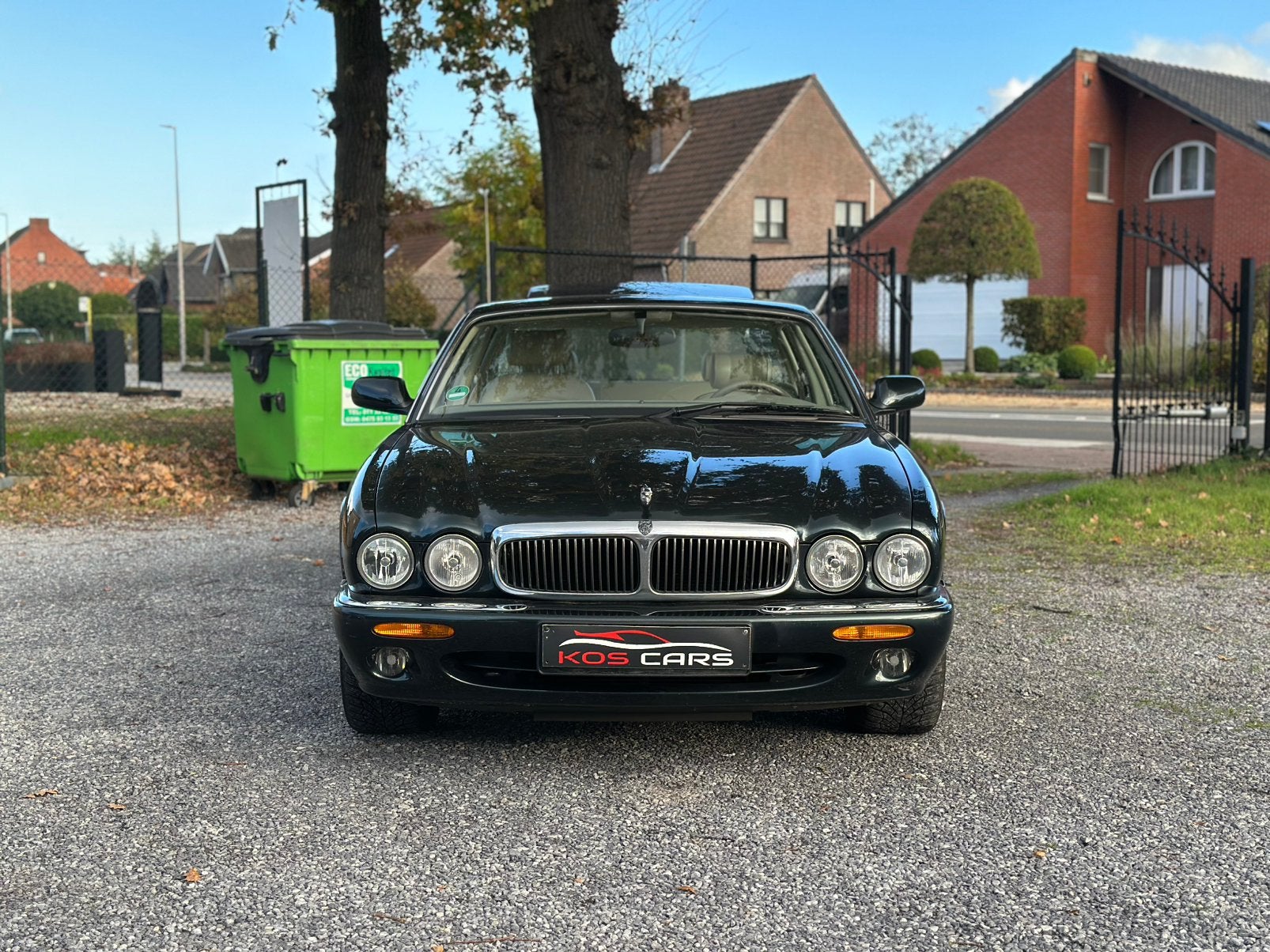 Jaguar Xj8 Executive/4.0i V8/286Pk/Bijna Oldtimer/1997, Auto's, Dealer onderhouden, Achterwielaandrijving, https://public.car-pass.be/vhr/49f56db8-a541-4fba-9a2f-24bf2ea967bd