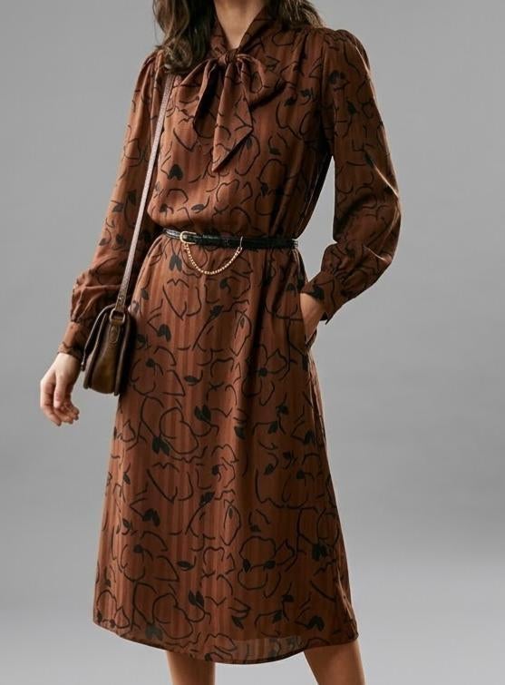 vintage jurk met bijhorende riem, Maat 38/40 (M), Bruin, Verzenden, Zo goed als nieuw
