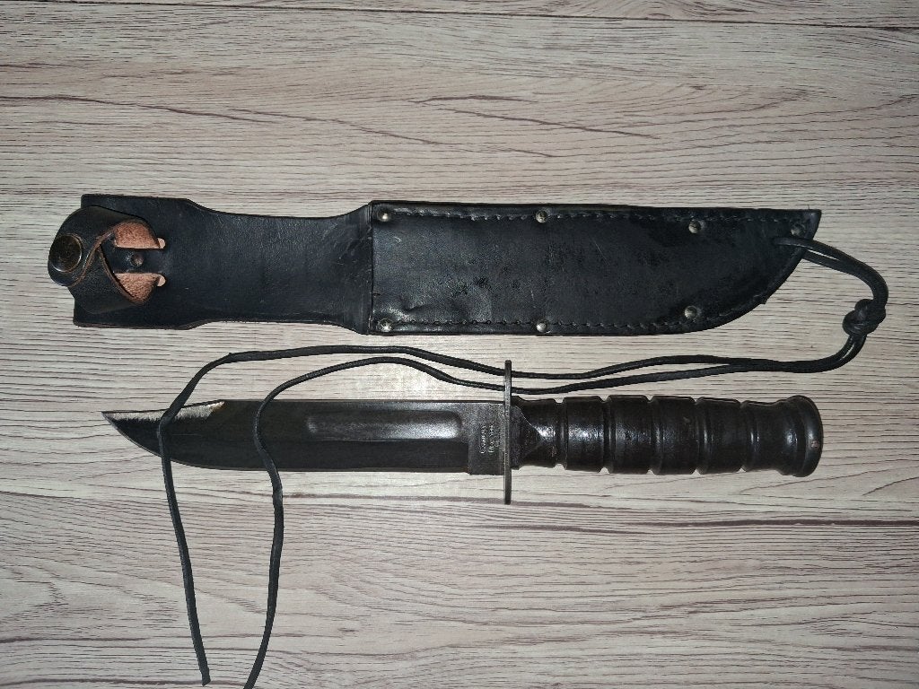 Couteau Camillus, Enlèvement, Armée de terre, Couteau ou Poignard