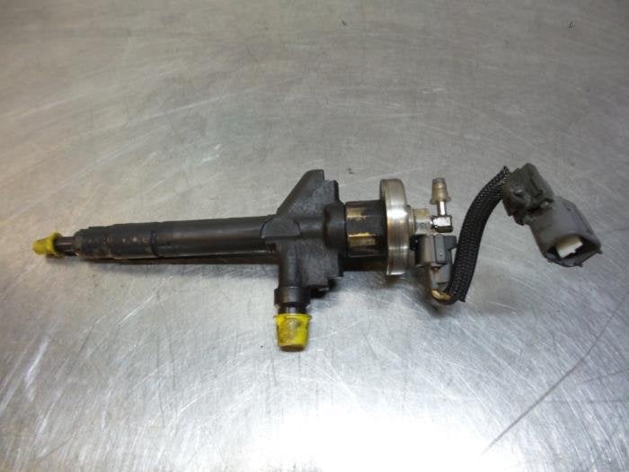 Injecteur (diesel) d'un Mazda 6 (6 02-), Autos : Pièces & Accessoires, -, 3 mois de garantie, Mazda, Utilisé