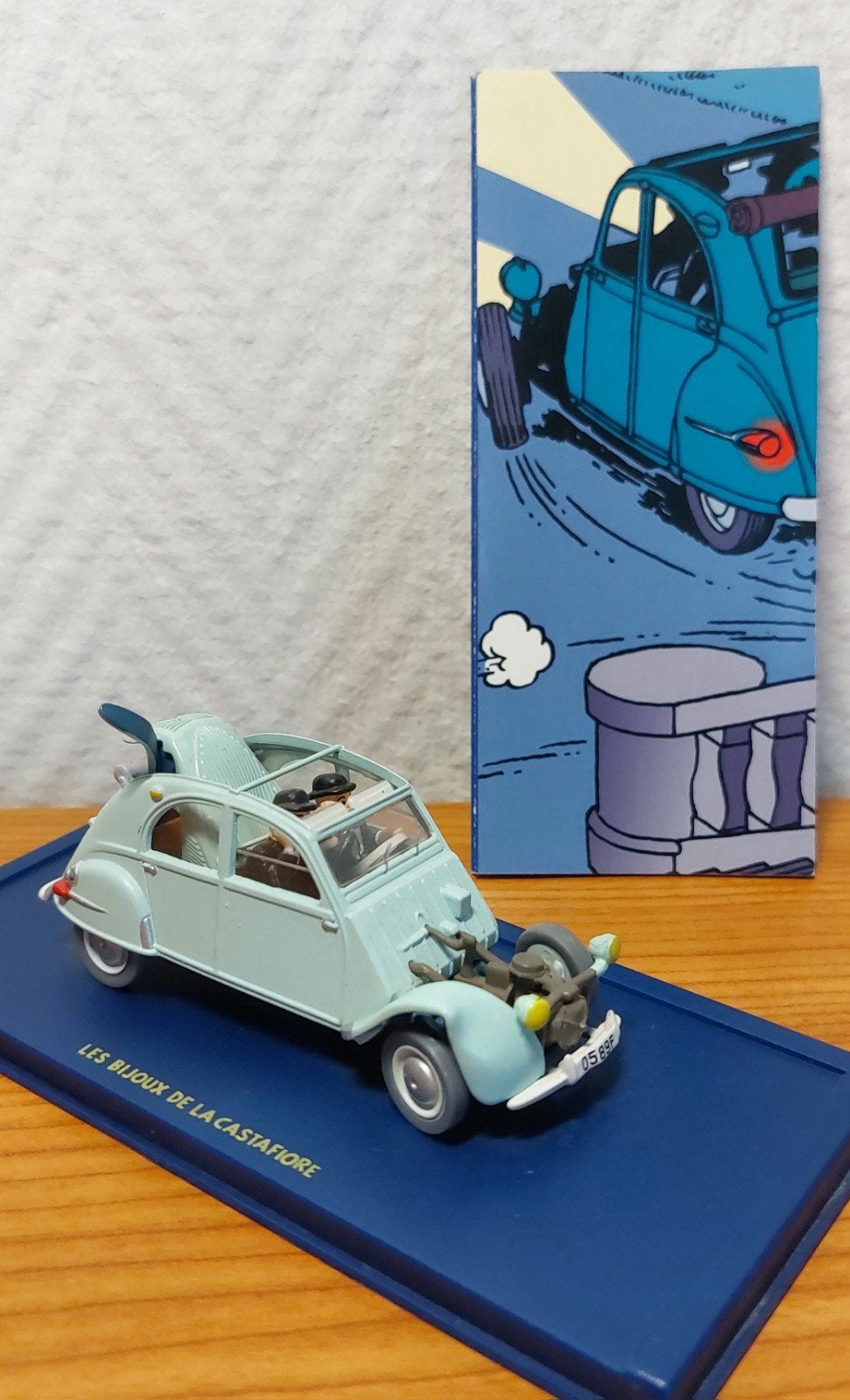 KUIFJE Atlas auto 1/43 'De gedeukte 2-pk 1954', Verzamelen, Ophalen of Verzenden, Kuifje, Nieuw, Beeldje of Figuurtje