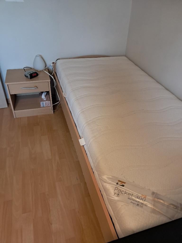 1-persoonsbed GRATIS, Ophalen, Gebruikt, Eenpersoons, Bruin
