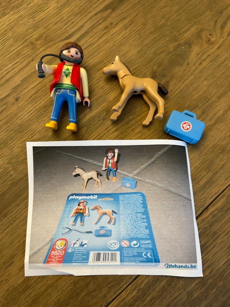 Playmobil 5820 - Dierenarts met veulen, Ophalen of Verzenden, Zo goed als nieuw