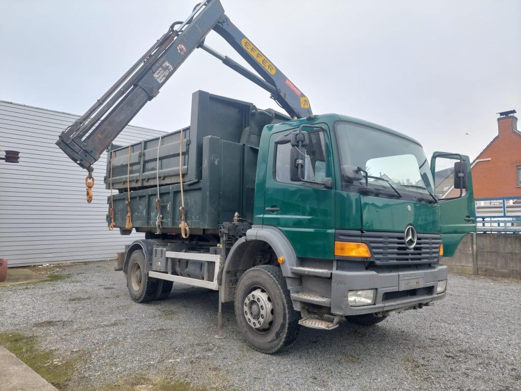 Mercedes Atego 1923K/7,1 4x4*2000* Kipper+Kraan+2x Container, Auto's, Vrachtwagens, Euro 2, Stof, Zwart, Mercedes-Benz