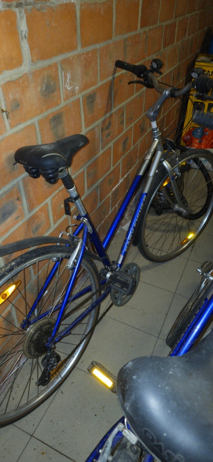 2 mtb-fietsen, Ophalen