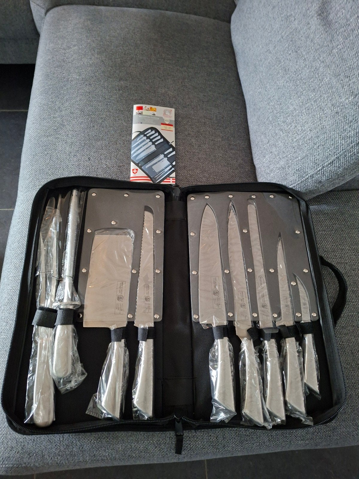 nieuwe messenset, Huis en Inrichting, Keuken | Bestek, Ophalen of Verzenden, Messenset