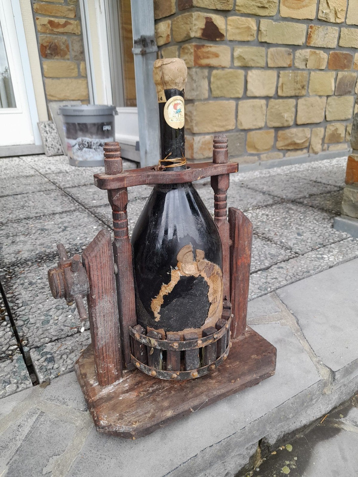 décanteur à vin., Enlèvement