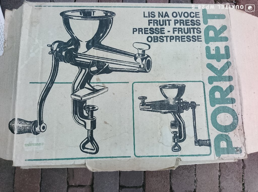 Authentieke Porkert fruitpers, Ophalen of Verzenden, Zo goed als nieuw