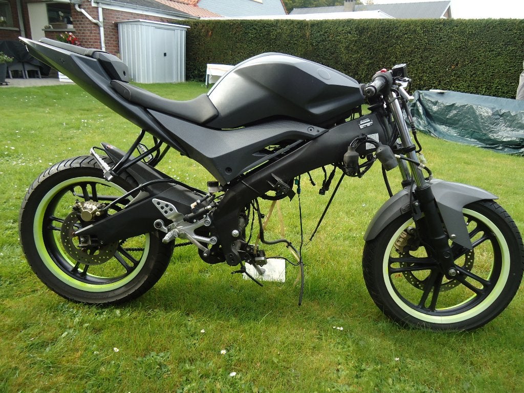 Yamaha YZF125R, Motos, Enlèvement, Utilisé