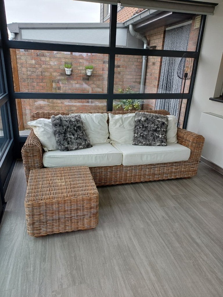 Zetel rotan plus poef, 200 à 250 cm, Enlèvement, Utilisé, Bois