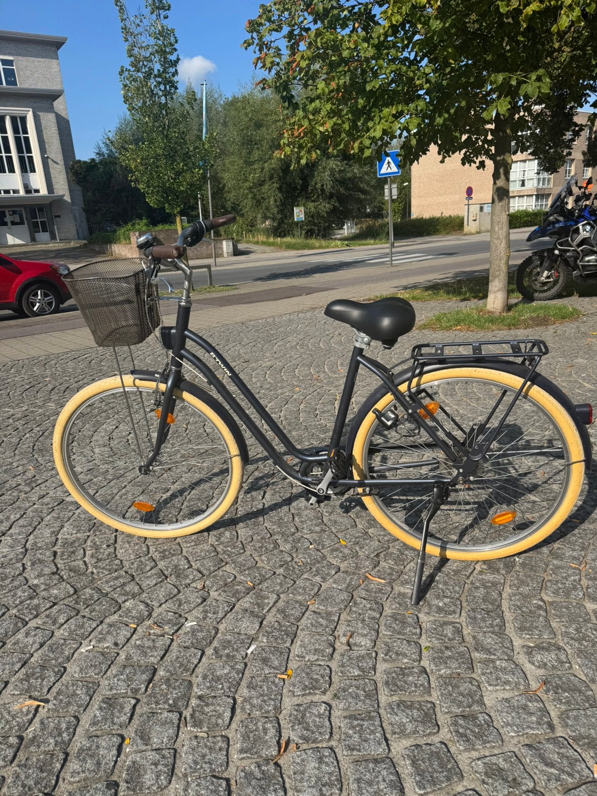 Btwin damesfiets, Fietsen en Brommers, Ophalen, Zo goed als nieuw