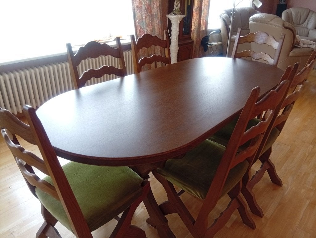Eettafel, Ophalen, Zo goed als nieuw, Vijf personen of meer, Ovaal