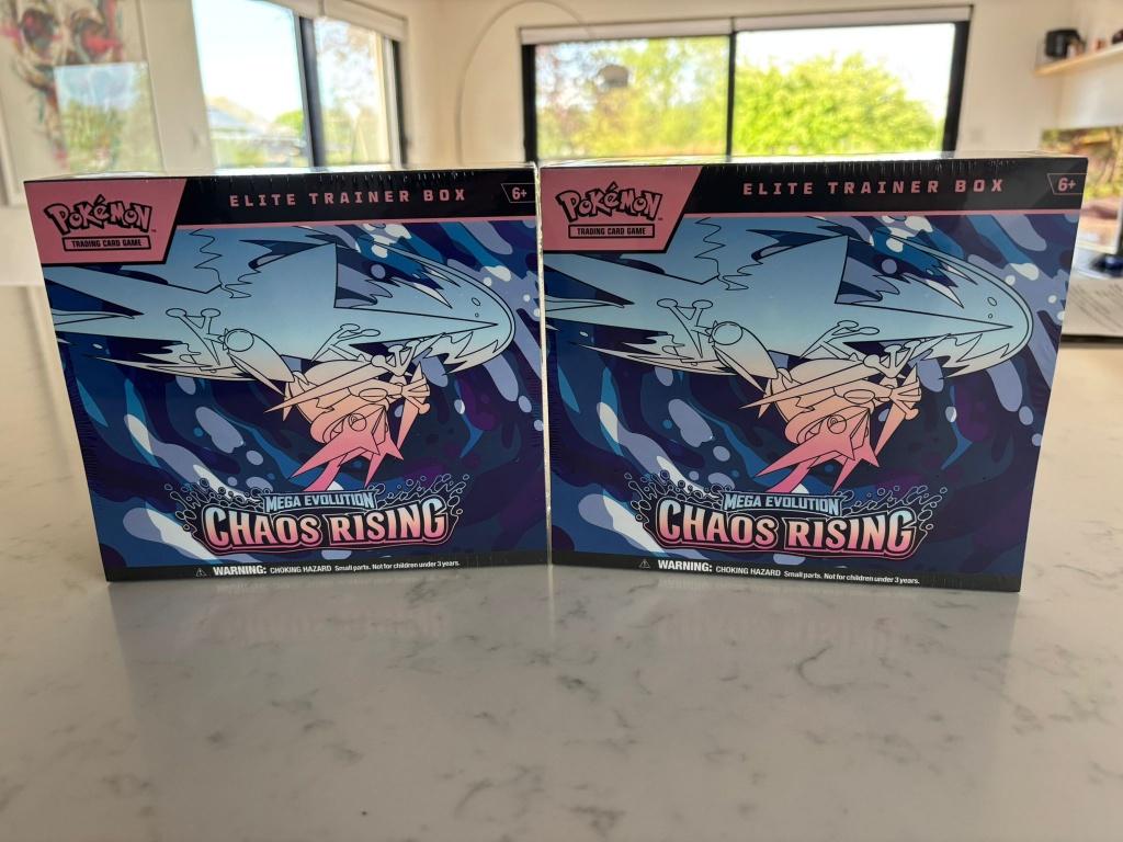 pokemon chaos rising ETB sealed, Ophalen, Nieuw, Boosterbox, Foil