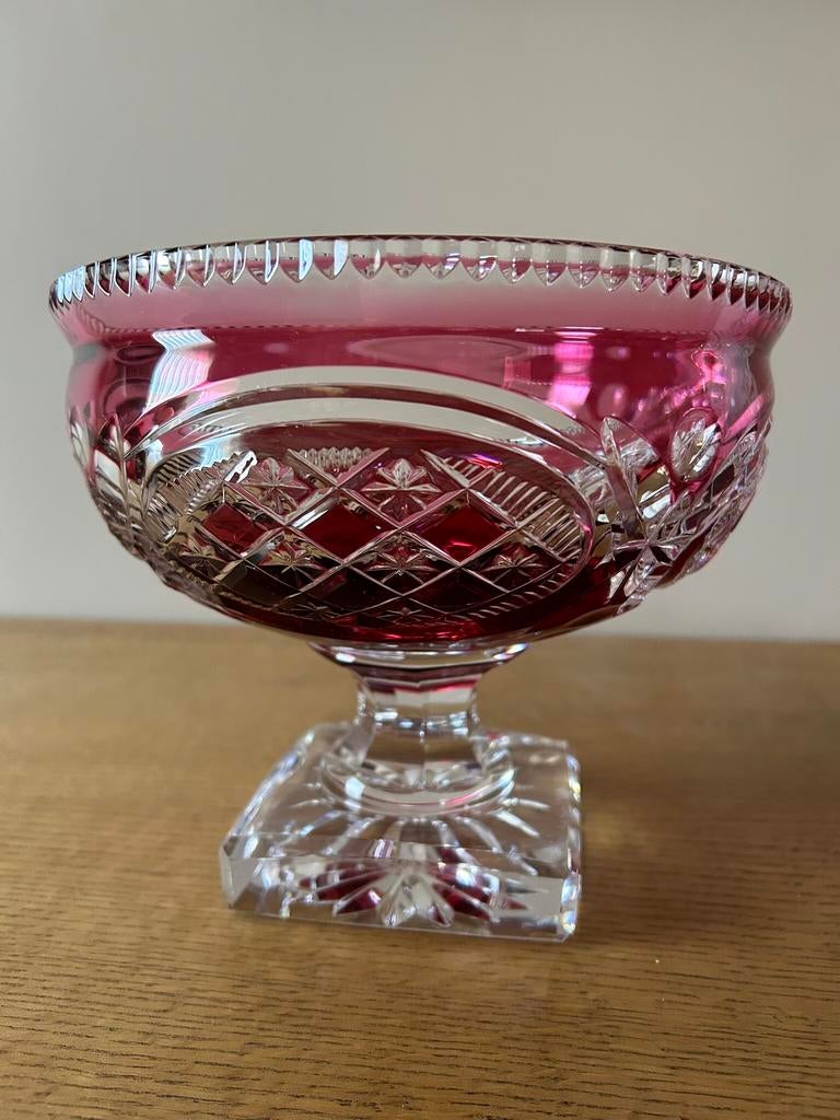 Val Saint Lambert robijn rood kristal schaal op voet 1994, Enlèvement, Comme neuf, Balance