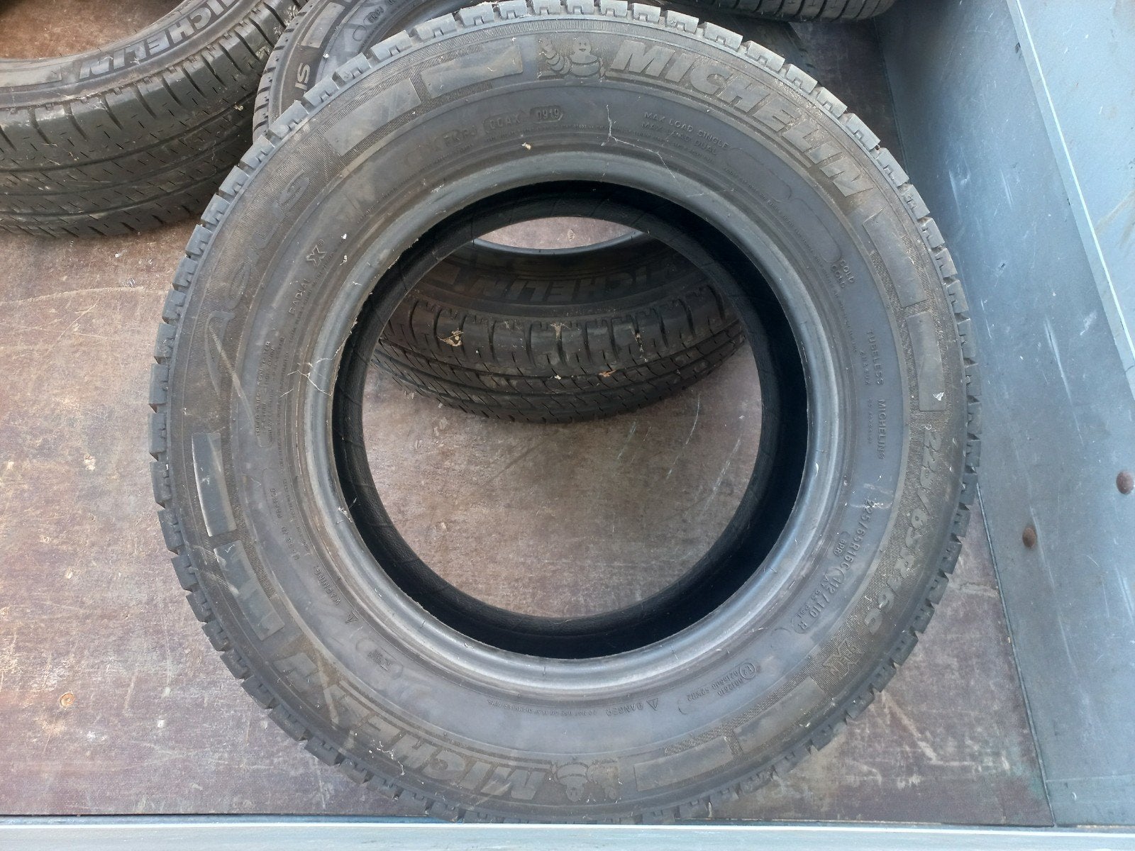 4x Michelin agilis 225/65R16C banden, Auto-onderdelen, 16 inch, Ophalen of Verzenden, Band(en), Bestelwagen