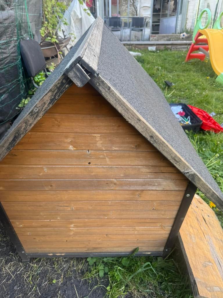 Niche chien extérieur, Enlèvement, Utilisé
