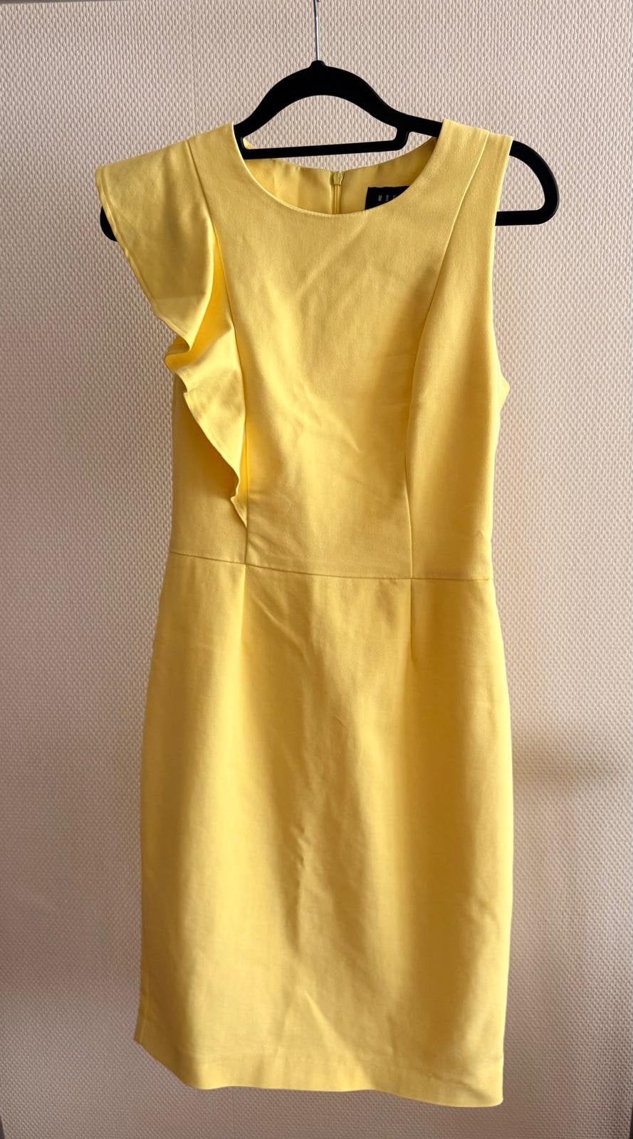 Robe jaune, taille 36, Vêtements | Femmes, Taille 36 (S), Jaune, Enlèvement ou Envoi, Longueur genou