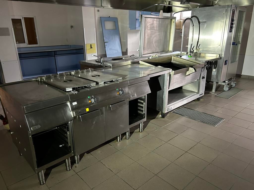 friteuse professionel Zanussi tel 0494 43 17 25, Enlèvement ou Envoi