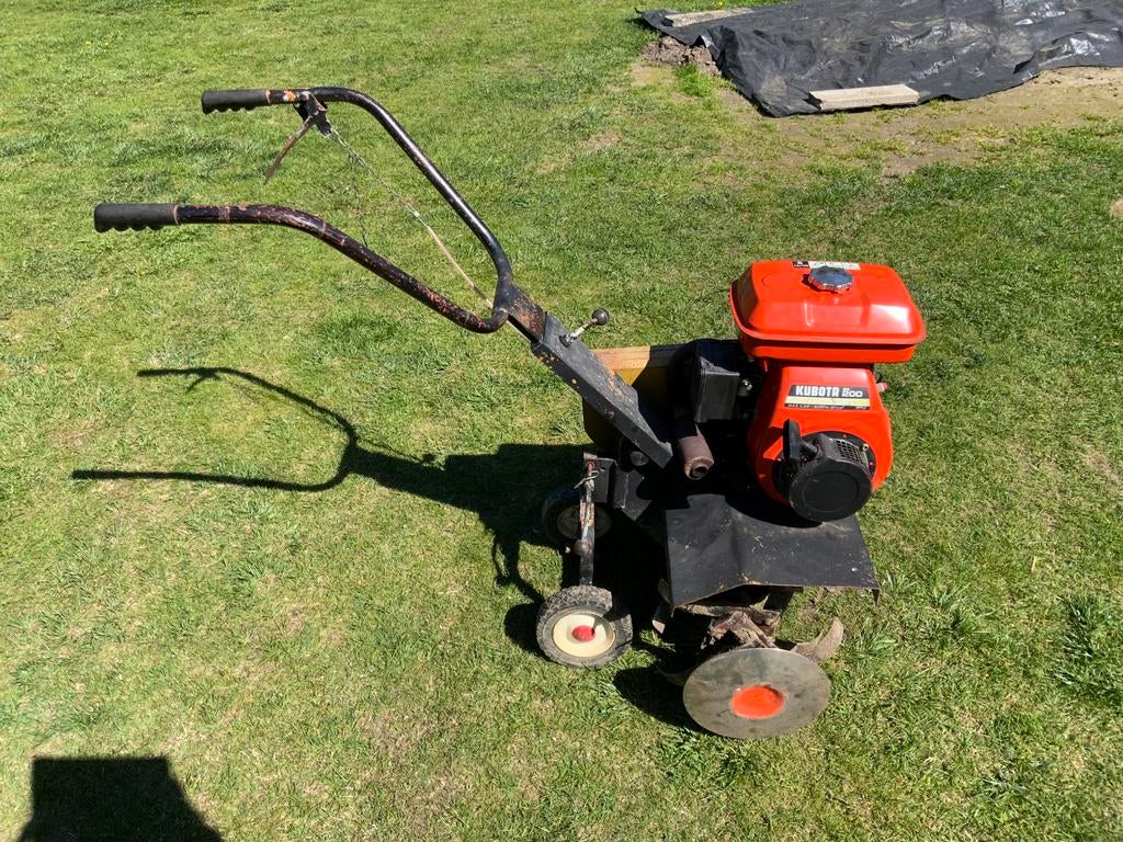 Tuinfrees Benzine Kubota motor, Ophalen, Zo goed als nieuw