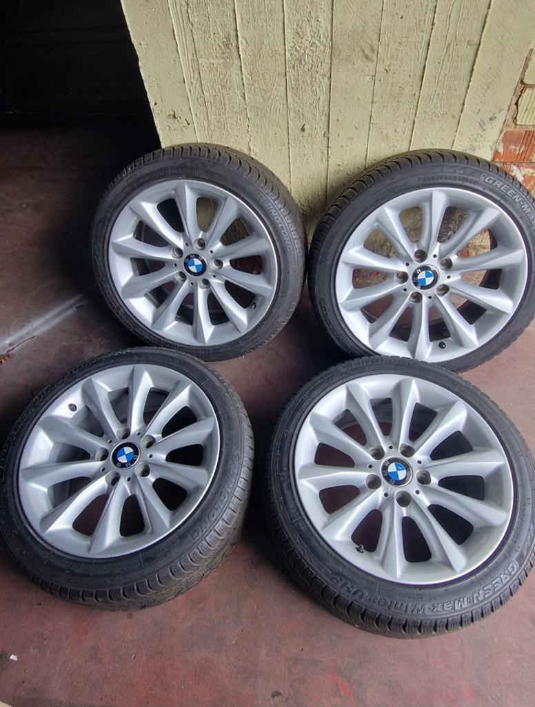 BMW 3 Serie OEM Sportpakket 17” Style 340 velgen + banden, Auto-onderdelen, Banden en Velgen, Ophalen, Gebruikt, 255 mm, 17 inch