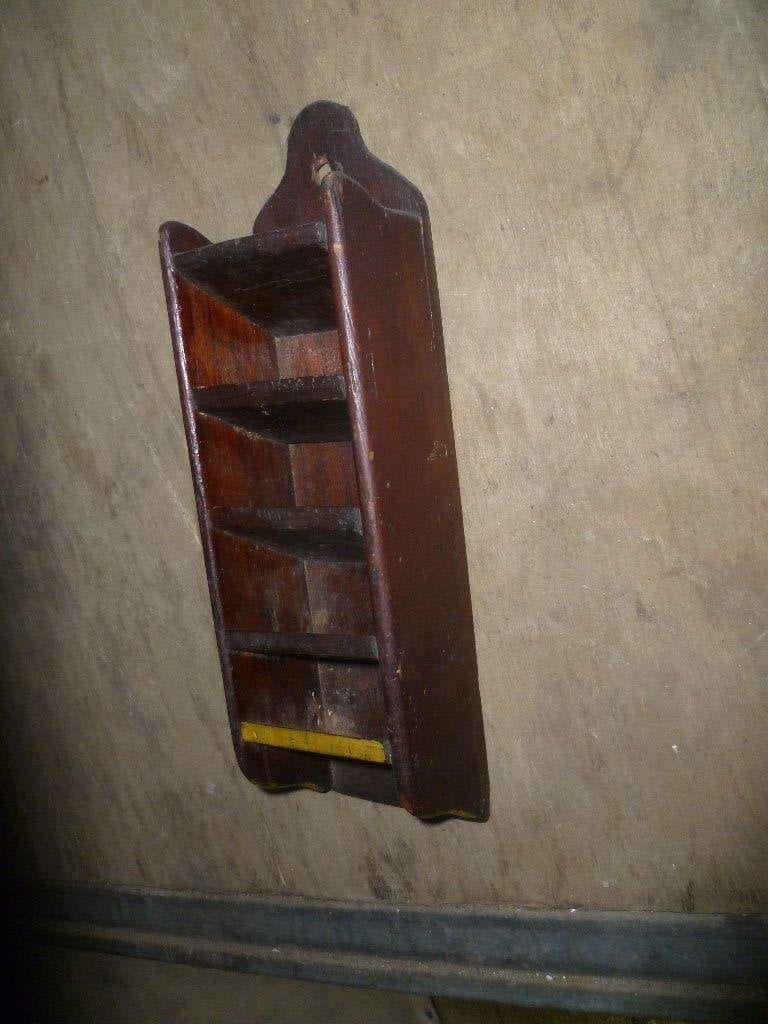 OUDE SPEELKAARTEN HOUDER, Ophalen