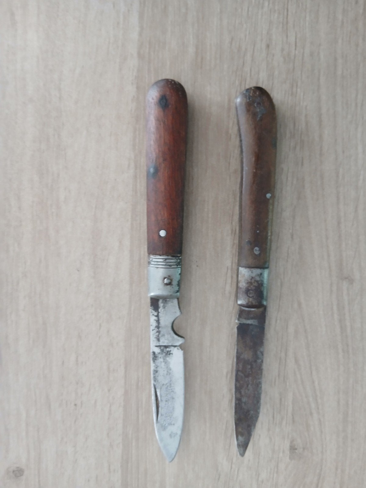 Zakmessen  2 stuks voor 10€, Ophalen