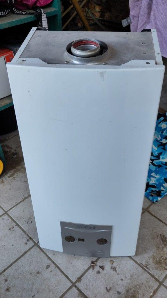 Vaillant turboMAG Plus 14L gasgeiser – volledig, goede staat, Plus de 10 ans, Chauffe-eau, Protection de température de retour (RTS)