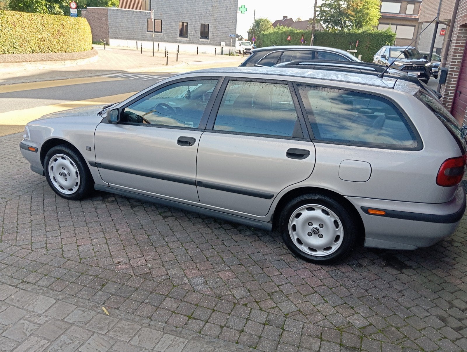 V40 1.8 benzine automaat bwj 1997, Autos, Achat, Break, Automatique, Particulier