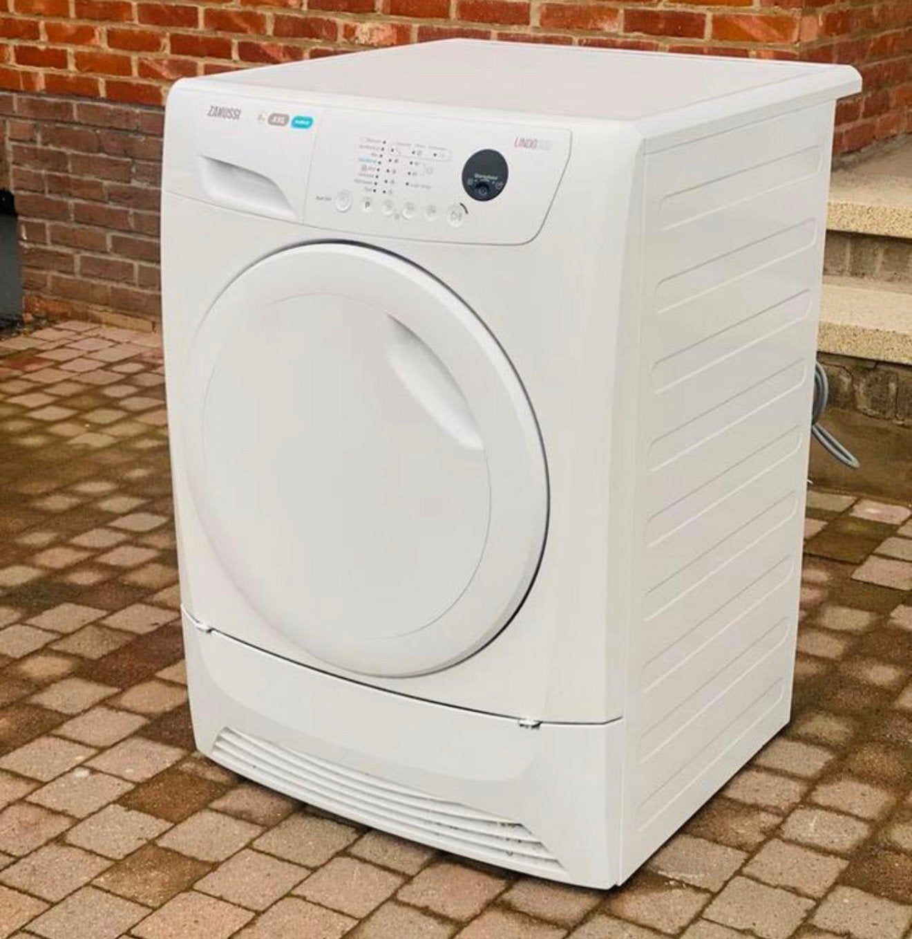 Zanussi condensatie droogkast A++klasse 8kg, Elektronische apparatuur, Droogkasten, Ophalen, Zo goed als nieuw