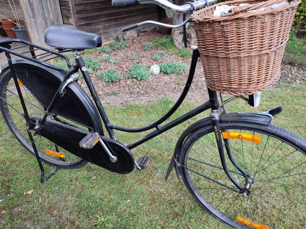 Zwarte fiets, Ophalen