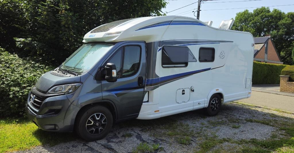 Knaus Sky Wave 650 MF, Caravans en Kamperen, Mobilhomes, Luifel, Fiat, 6 tot 7 meter, Diesel