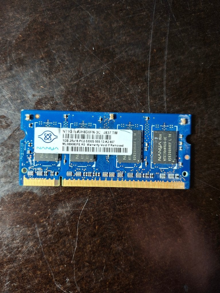 1GB PC2-5300 555 laptop, Informatique & Logiciels, Enlèvement ou Envoi, Utilisé, Laptop, DDR2