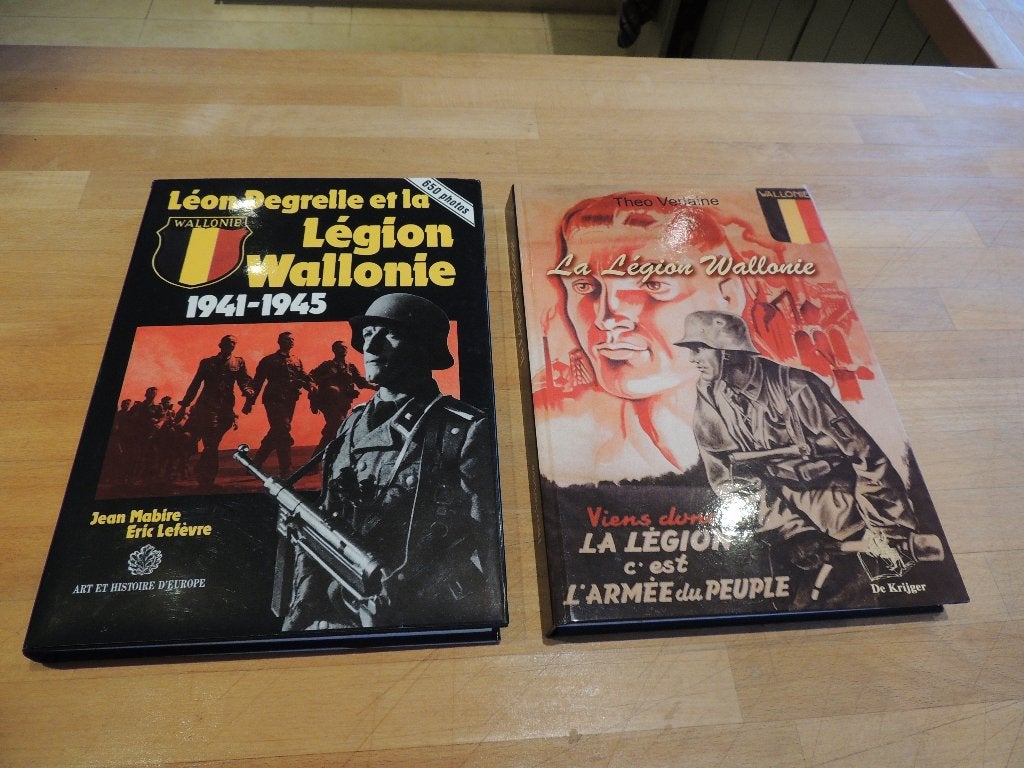 Paar boeken over Legion Wallonia in uitstekende staat Frans, Verzamelen, Ophalen of Verzenden