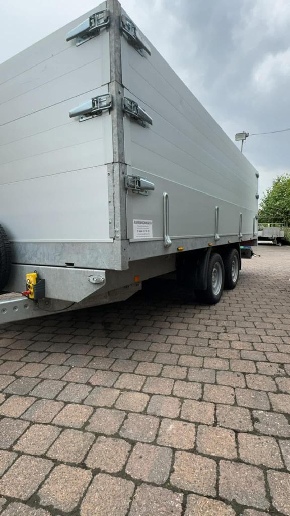Kipper 400x200, Ophalen, Zo goed als nieuw