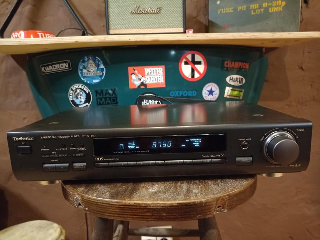 Technics radio, Enlèvement