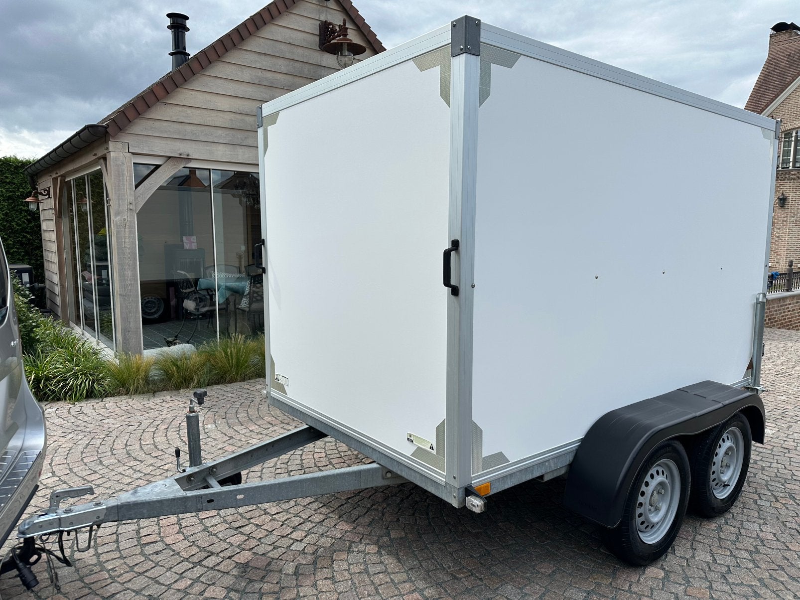 Aanhangwagen gesloten ongeremd 750kg goede staat zie foto’s!, Ophalen, Gebruikt