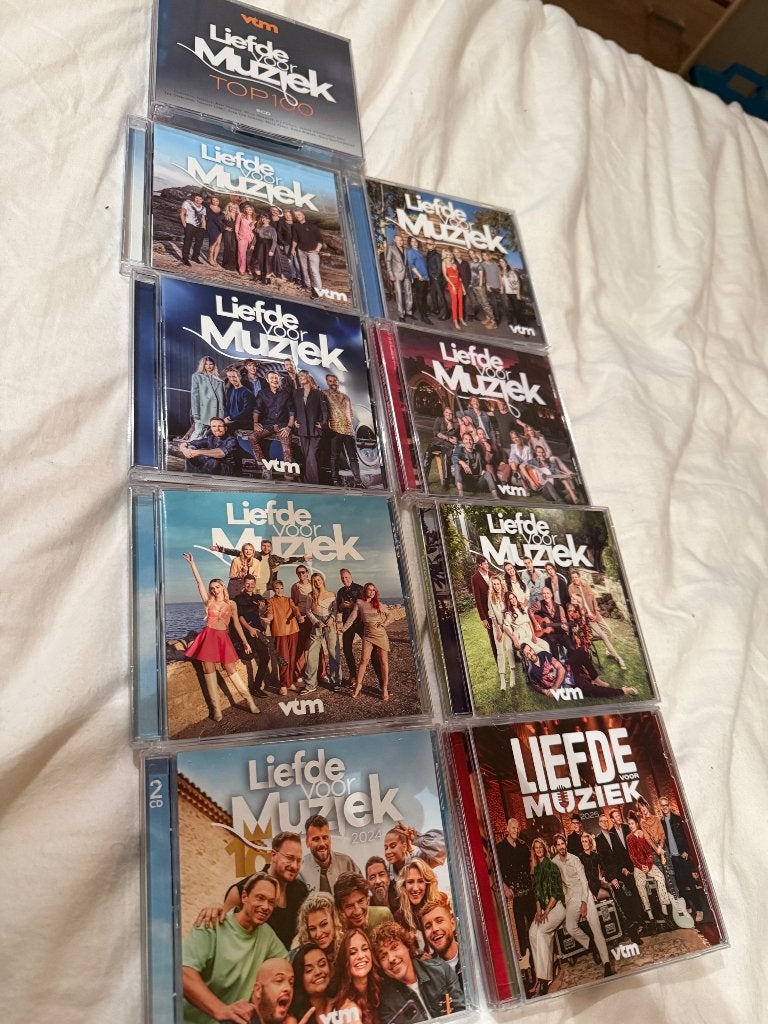 9 cds Liefde voor muziek, Cd's en Dvd's, Cd's | Verzamelalbums, Ophalen of Verzenden, Zo goed als nieuw, Verzamelalbum
