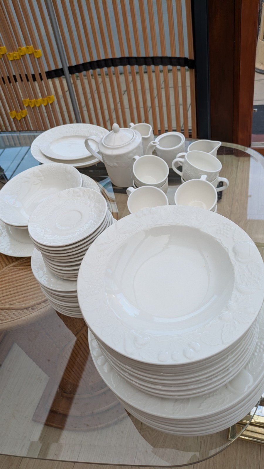 eet en koffieservies 12 delig, Ophalen