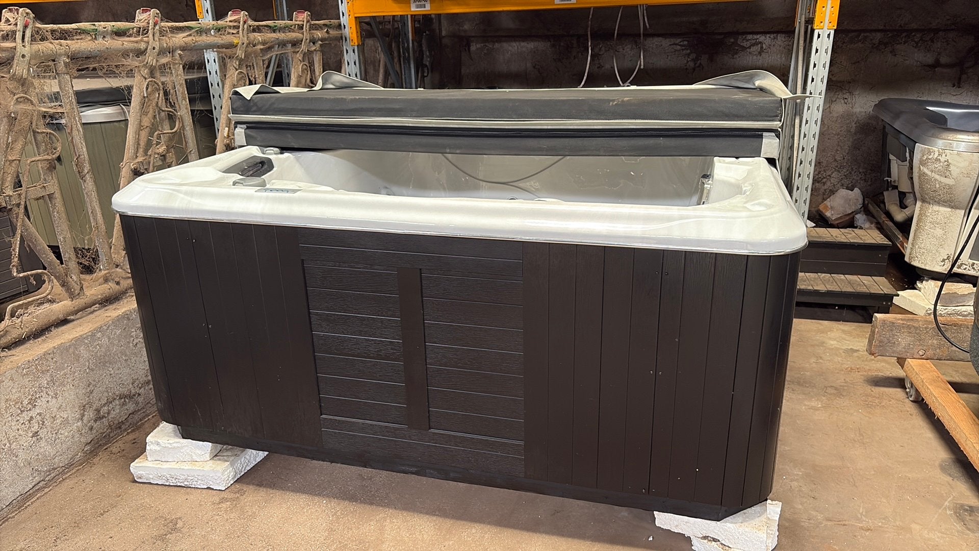 Jacuzzi 3 pers - met een jaar garantie + levering, Ophalen, Zo goed als nieuw