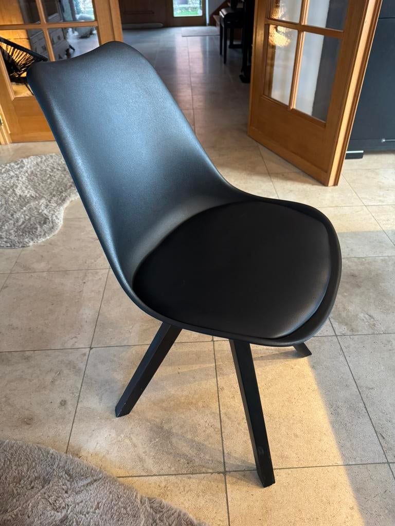 12 chaises de salle à manger - 30€/pièce, Enlèvement, Scandinave, Bois, Noir