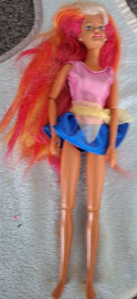 barbie met gevlamd roodgeel haar, Ophalen of Verzenden, Zo goed als nieuw, Barbie