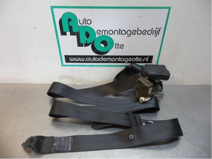 Ceinture de sécurité arrière droite d'un Volkswagen Passa, Volkswagen, -, 3 mois de garantie, Utilisé