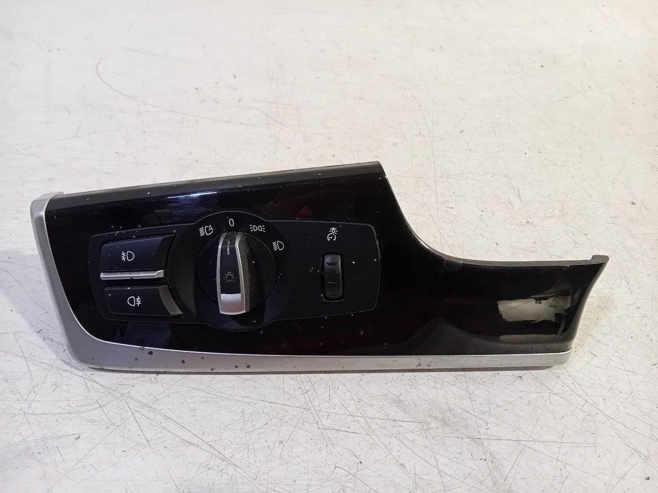 Lichtschakelaar BMW 5 serie, Onderdelen@venauto.nl, Van der Ven Autorecycling B.V., Gebruikt, Ettenseweg 76, 4706 PB Roosendaal, The Netherlands
