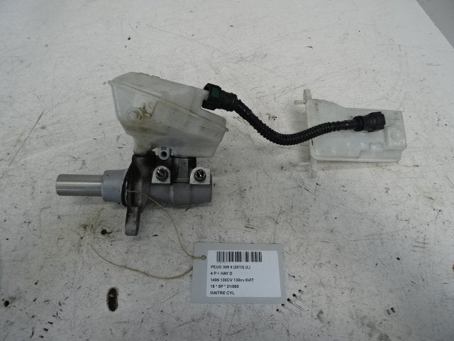 MAITRE CYLINDRE DE FREIN 308 (L3 / L8 / LB / LH / LP), Kontakt-peugeot@peugeot.com, Utilisé, Peugeot Deutschland GmbH, Bahnhofsplatz
65423  Rüsselsheim, DE