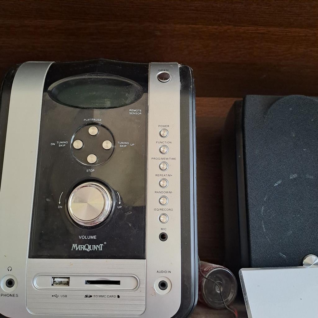 Radio cd met boxen, Ophalen