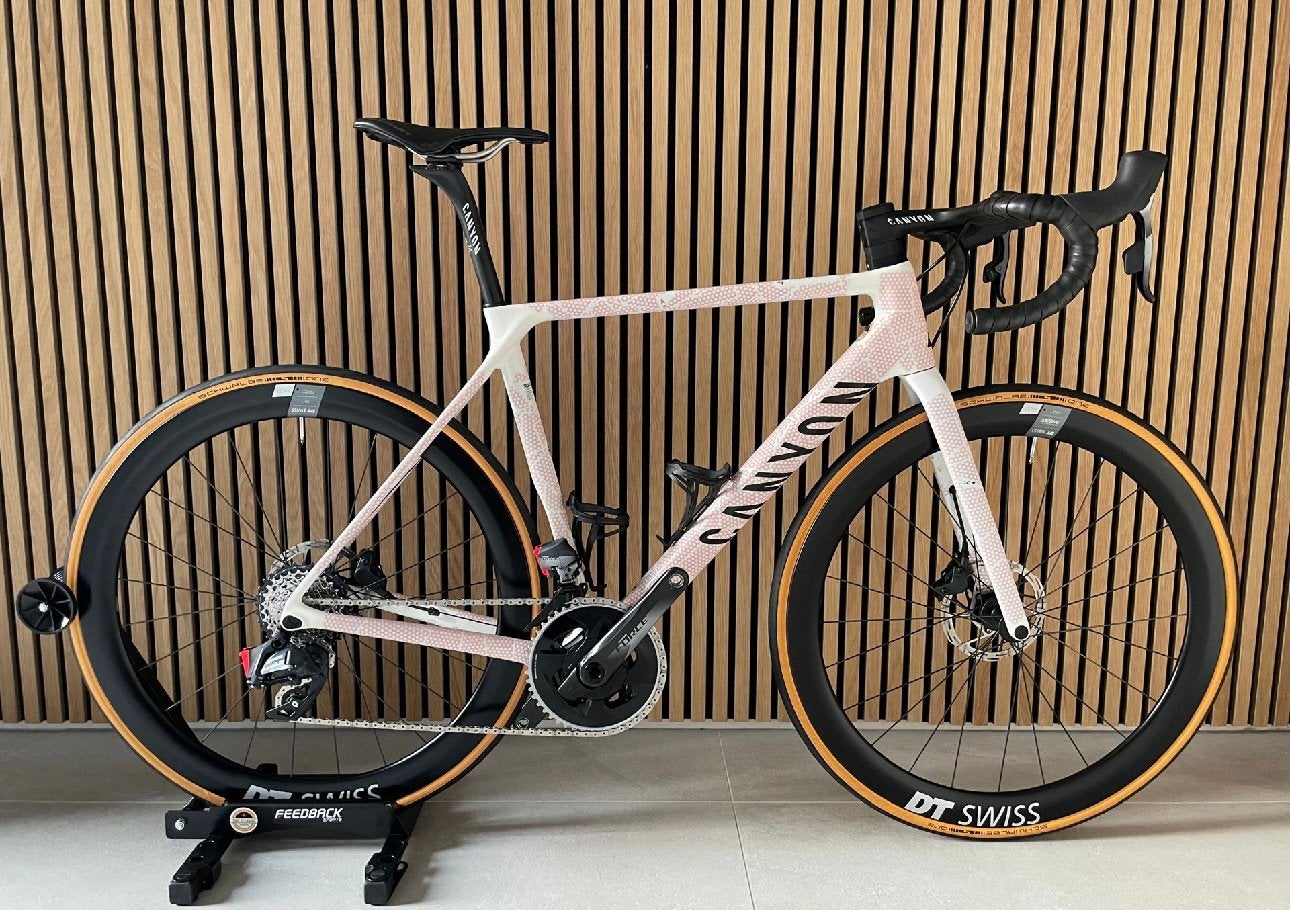 Canyon Ultimate CF SLX 8.0 Disc, Overige merken, 28 inch, Carbon, Heren